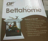 Ocean Free Classic Bettahome mini aquarium 1.3 gallons